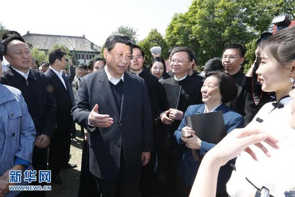 习近平在北京大学考察4