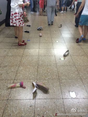 北京国贸：地铁乘客纠纷引恐慌(图)4