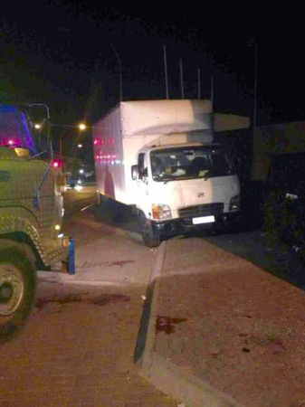 2名中国人在南非遭抢劫-被AK47扫射身亡-3 2名中国人在南非遭抢劫-被AK47扫射身亡-3