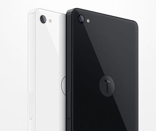 锤子手机降价千元称“清理库存”2