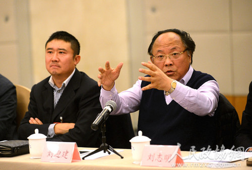 刘迎建委员在小组会上发言_副本
