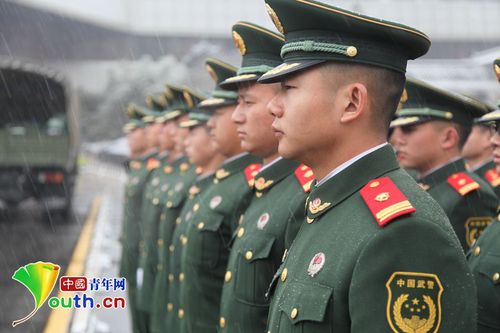 武警官兵正式进驻住地3