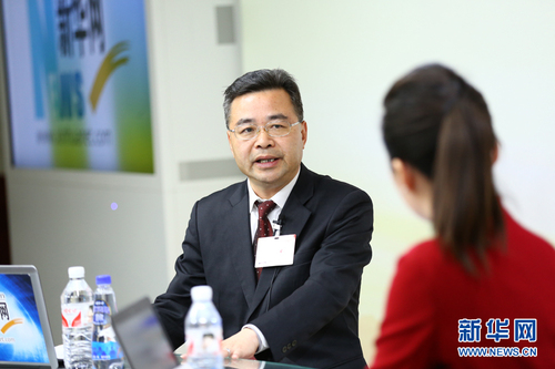 2015年3月9日，全国人大代表、广东唯美集团董事长黄建平作客新华会客厅。 新华网 李江 摄