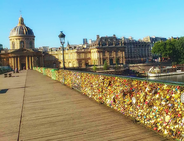 巴黎艺术桥