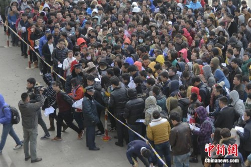 国考报名前三日接近15万人 国考报名前三日接近15万人
