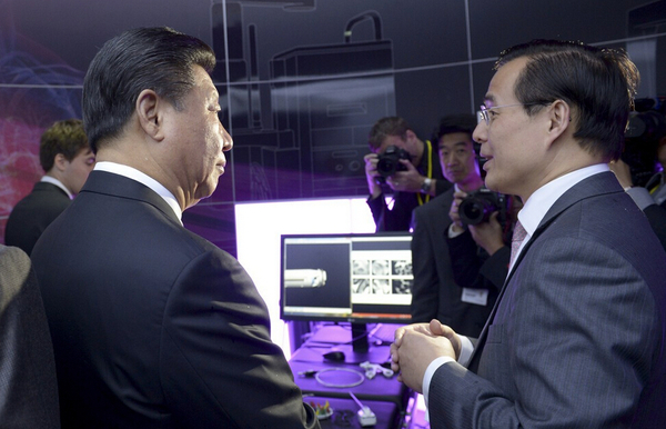 习近平参观帝国理工5