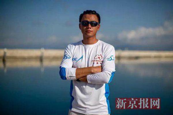 中国帆船队员失踪
