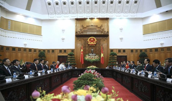 习近平会见越书记