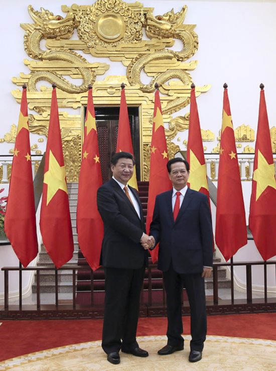 习近平会见越南总理阮晋勇 曝光主席今日在越行程