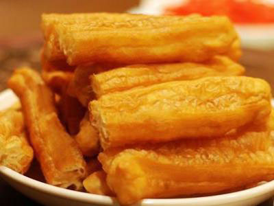 “光棍节”的食物——油条。