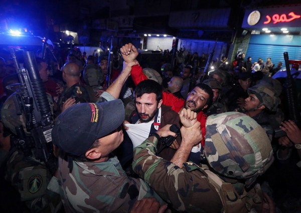 黎巴嫩首都连环爆炸致280多人死伤 IS宣布对此事负责3