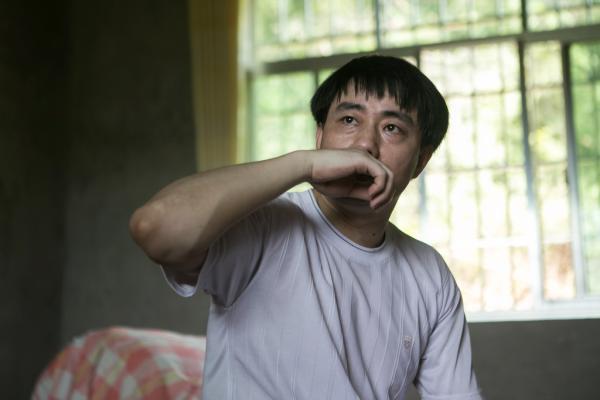 湖南一研究生4判死刑终获无罪 申请294万赔偿