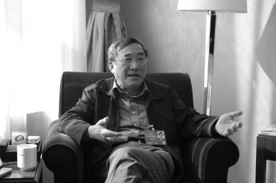 昨天，葛剑雄接受本报记者专访。京华时报记者周民摄