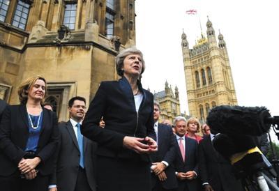 英国新“铁娘子”今就任 或将现任外交大臣和财政大臣互换