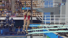 GIF-征服所有人!这5张图完美诠释何为最稳梦之队