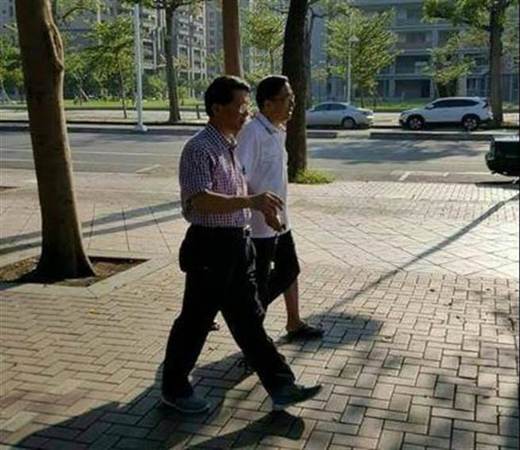 拍陈水扁散步遭恐吓