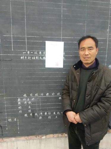 2016年1月26日三门峡 市人民检察院以证据发生变化不符合起诉条件为由撤回起诉.本 院作出刑事裁定，准许撤回起诉。同年2月3日该院作出三检公 诉刑不诉（2016）1号不起诉决定，认为高炎龙抢劫犯罪事实不清， 证据不足，不符合起诉条件，决定对高炎龙不起诉。