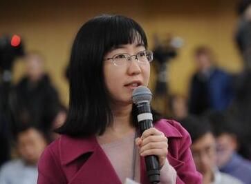 澎湃新闻记者提问“如何推进PPP项目落地及后期管理”