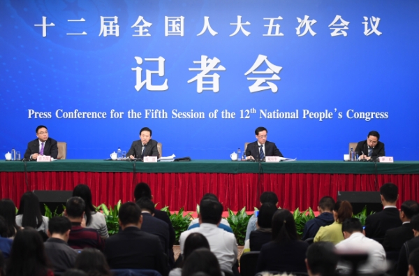 财政部就“财政工作和财税改革”答记者问