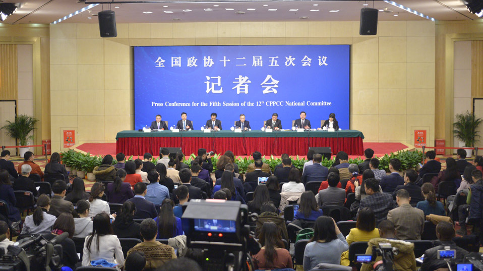 政协委员谈惠民生