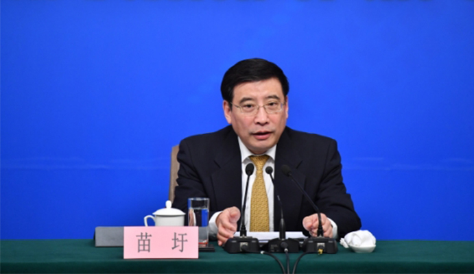 工信部就“推进实施‘中国制造2025’”答记者问