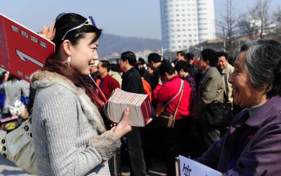 外媒称中国旅行社下架赴朝游产品 旅行社：只是报名人少_《参考消息》官方网站