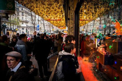 美媒：发达国家一季度经济增长放缓 预计不会持续到年底_《参考消息》官方网站