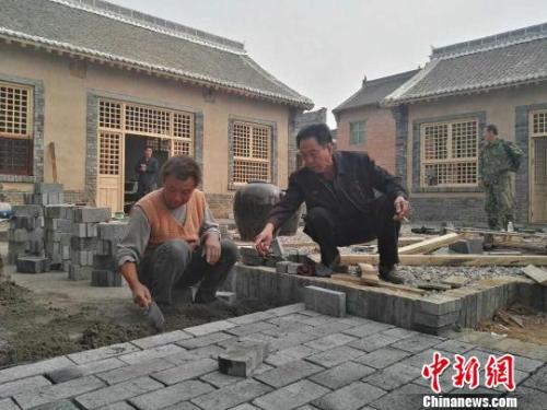 点击进入下一页
