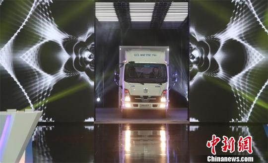 吉利四川新能源商用车“南充造”投产现场签约3000台订单