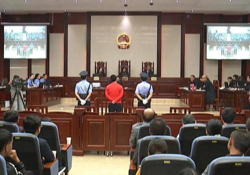 丽江女游客遭殴案开庭:上午主要进行法庭调查