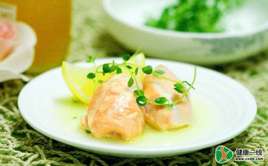 三文鱼能美容减肥 预防痴呆