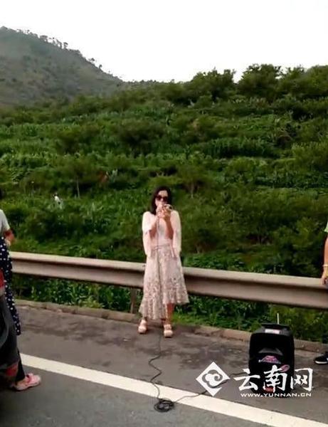 点击进入下一页
