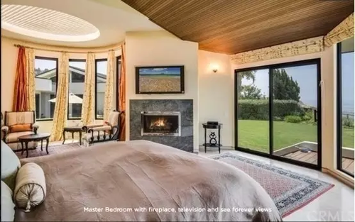 贾跃亭已筹到3370万美金 在美国到底有多少套房？