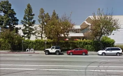 贾跃亭已筹到3370万美金 在美国到底有多少套房？