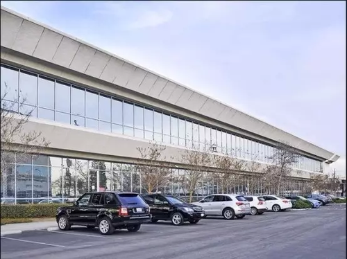 贾跃亭已筹到3370万美金 在美国到底有多少套房？