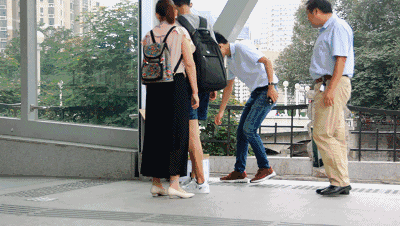 多个城市街头现“硬币箱” 结果箱内零钱不减反增