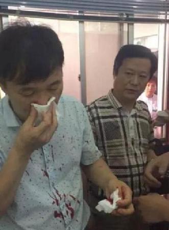 医院遭医闹被迫赔偿30万2