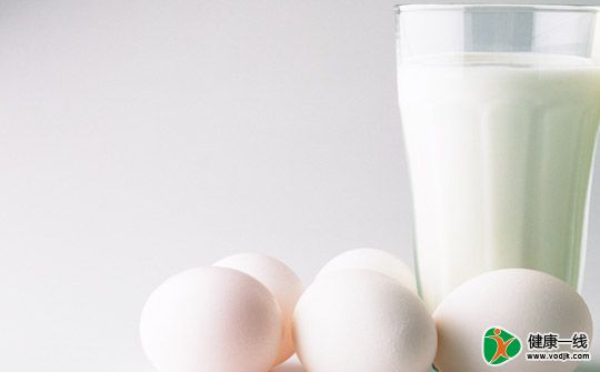 多吃牛奶豆腐可防“秋霾”