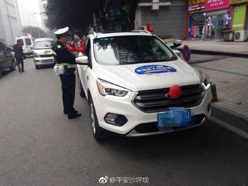 男子将车改装成“小麋鹿” 想“炫酷”一把 不料被警察蜀黍撞见...