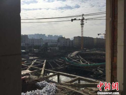 点击进入下一页