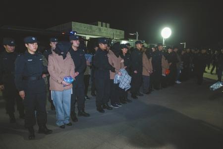 点击进入下一页