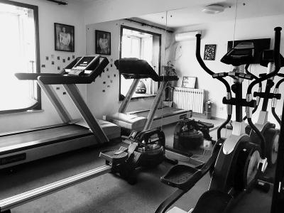 北京：健身房藏身住宅楼一年 报警多次未被取缔 