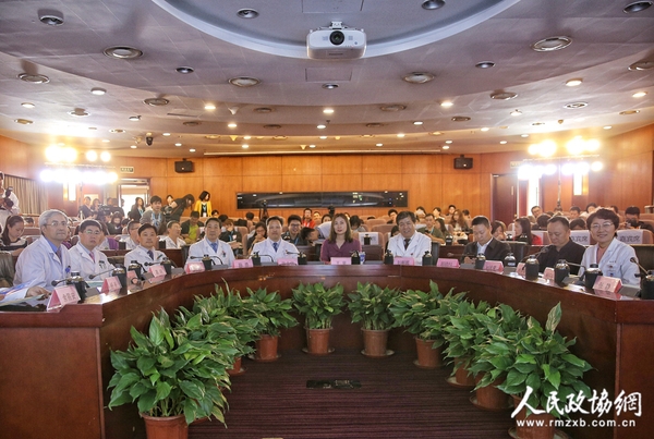 医疗纪实节目《生机无限》发布会暨看片会现场