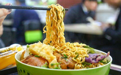 吃麻辣烫被检毒驾 吃麻辣烫检测出毒驾 麻辣烫添加罂粟壳