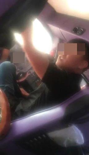 泰国游导游怒吼逼到你们消费 10名游客深夜逃跑