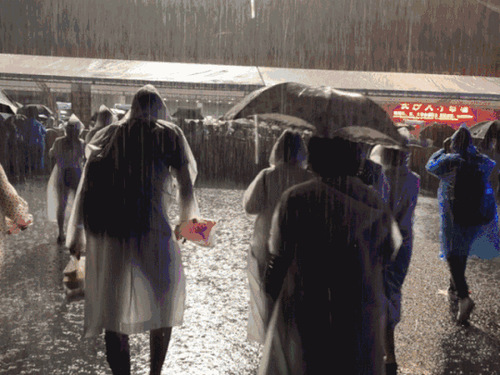 周杰伦演唱会招保安?交50元免费听!60名大学生被骗