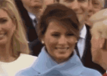 特朗普拼错第一夫人名字 网友:他其实并不爱她