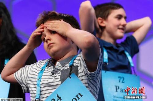 当地时间5月31日,一年一度的全美拼字大赛决赛在美国马里兰州举行,今年共有来自美国各地的516名选手参加。 点击进入下一页