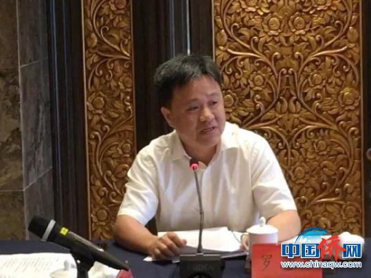中国侨网罗恩平出席全国人大华侨委员会来闽调研座谈会并发言。　冯浩　摄