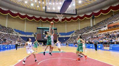 韩媒:金正恩4日通过电视观看韩朝统一篮球赛